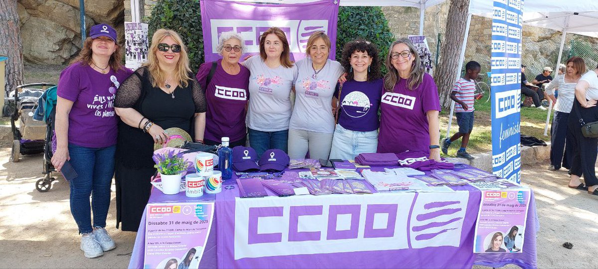 CCOOTarragona's tweet photo. 🟣Aquest matí hem estat al #TetaFest al Camp de Mart de #Tarragona!
Hem tingut parada pròpia a l’espai d’entitats, compartint materials, idees i reivindicacions.
Defensem com sempre un sindicalisme feminista i transformador.
#CCOOTarragona #Feminisme
@ccoocatalunya @DonesCCOOCat https://t.co/6HFoWyyCPB