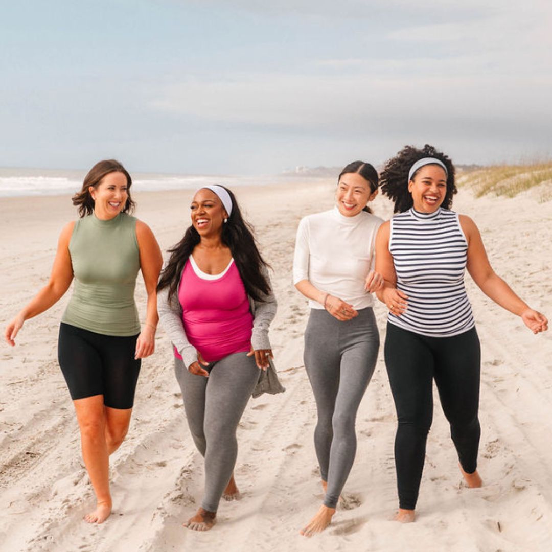 CuddlDuds's tweet image. All smiles on set... 😀 Expect non-stop smiles in our Softwear with Stretch styles ✨

Shop now at the Spring Edit on our site 🛍️
bit.ly/SpringEditCudd…

#NationalSmileDay #GoodVibesOnly #LiveInLayers