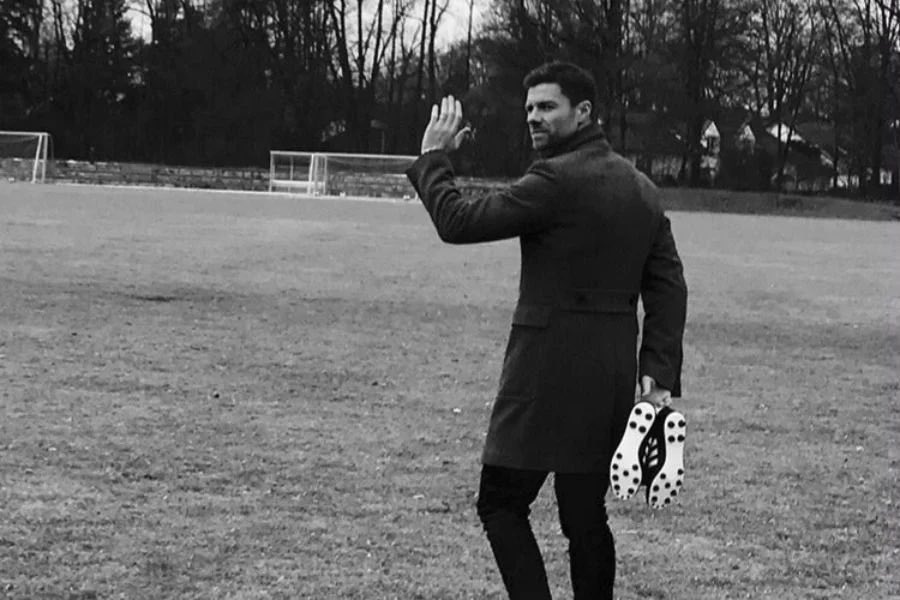 ghadlev's tweet photo. C’en est trop pour moi, adieu @football https://t.co/Q1YvElO2OT