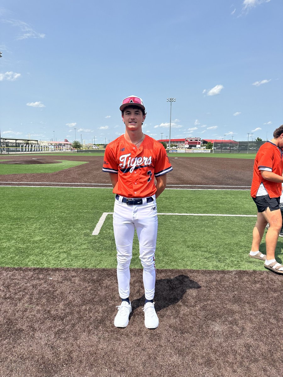 ✭Five Tool Texas✭ (@fivetooltexas) on Twitter photo F:<a href="/DTigerBaseball/">Dallas Tigers</a> Brand 17U 7, TBT Ballers Texas National 17U 3
PoG:<a href="/GavinMcPhersonn/">Gavin McPherson</a> 3-3, 2B, 2 RBI
Pitcher:<a href="/h_hilliard2/">Harrison Hilliard</a> 4 IP, 3K, 3H, 0 ER F:<a href="/DTigerBaseball/">Dallas Tigers</a> Brand 17U 7, TBT Ballers Texas National 17U 3
PoG:<a href="/GavinMcPhersonn/">Gavin McPherson</a> 3-3, 2B, 2 RBI
Pitcher:<a href="/h_hilliard2/">Harrison Hilliard</a> 4 IP, 3K, 3H, 0 ER