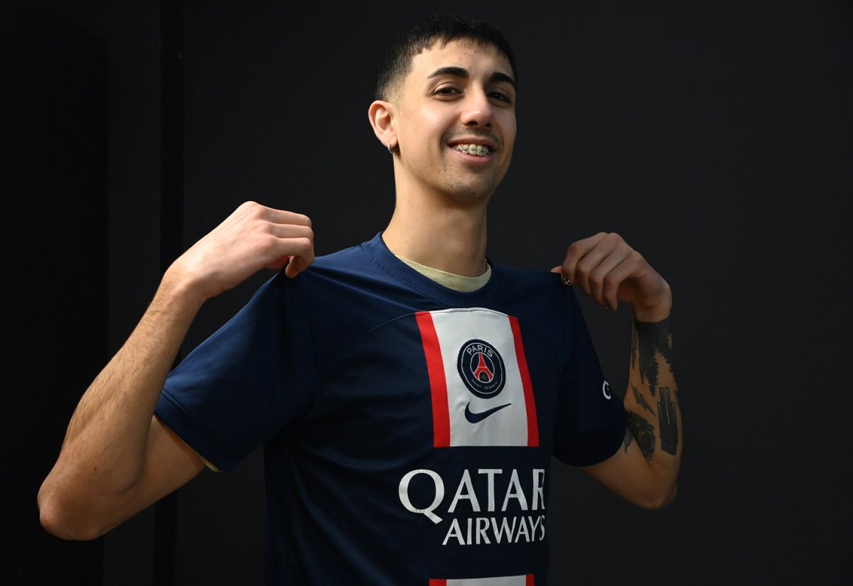 NahuelRadio's tweet photo. La Cábala del @PSG_espanol es el Joaco de Piedras Blancas por si no lo conocías. https://t.co/DsXmL3GtyL