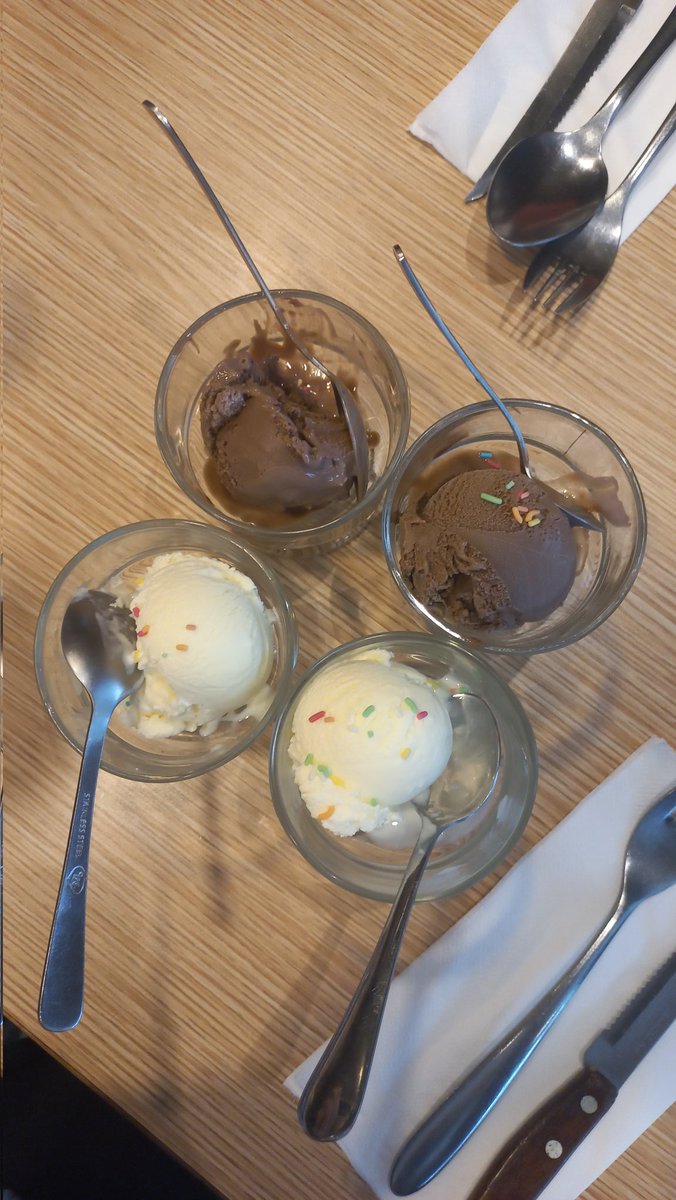 Starfire tweet media