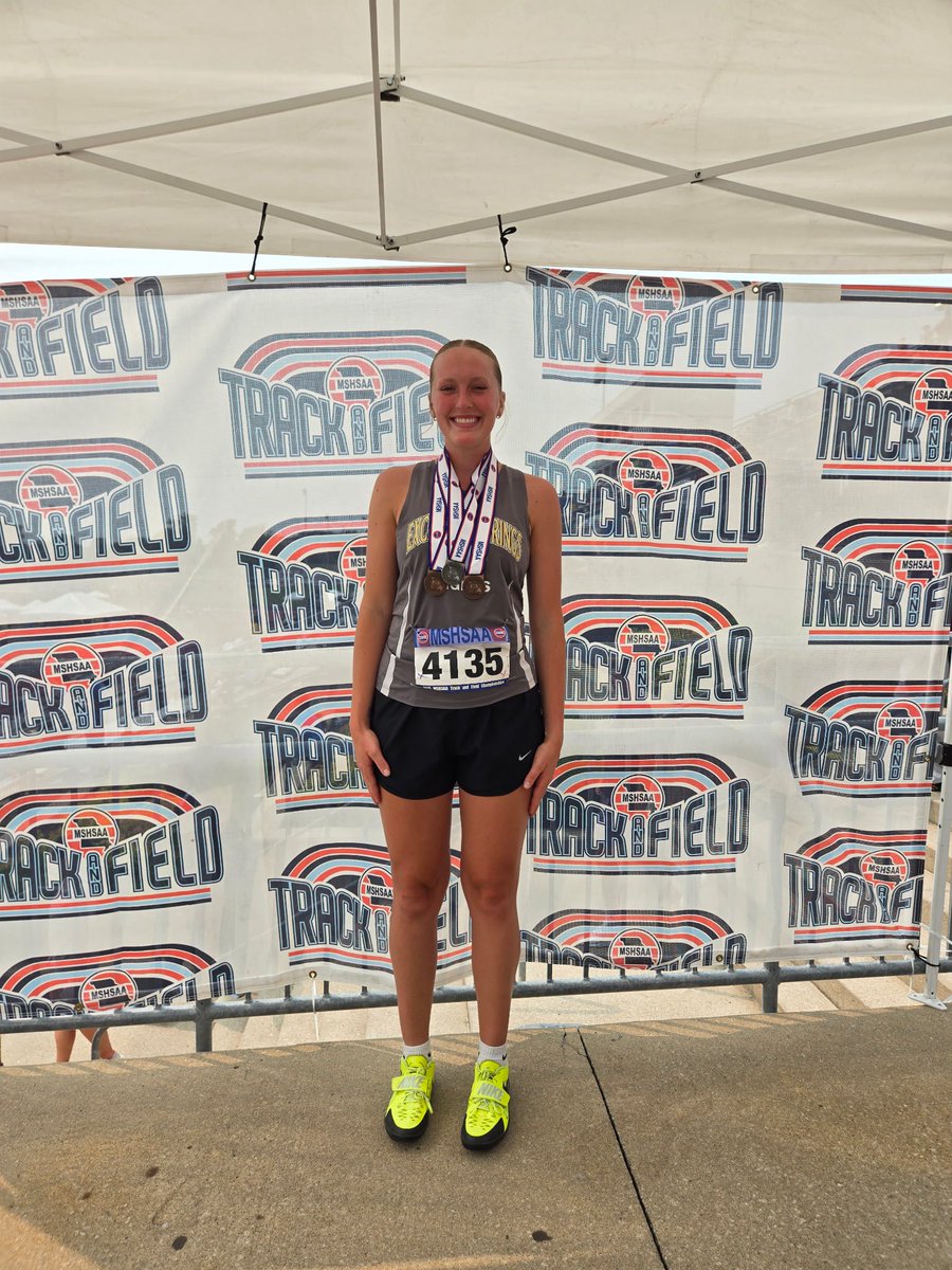 ESHS Track & Field (@eshs_track) on Twitter photo Kinley Rogers goes 3 for 3 at state and throws a PR throw of 40.56m in the discus and taking 2nd place at state!!! <a href="/HS_ESSD40/">ES High School</a> <a href="/ESHS_Activities/">ESHS Activities</a> <a href="/ESHS_Track/">ESHS Track & Field</a> Kinley Rogers goes 3 for 3 at state and throws a PR throw of 40.56m in the discus and taking 2nd place at state!!! <a href="/HS_ESSD40/">ES High School</a> <a href="/ESHS_Activities/">ESHS Activities</a> <a href="/ESHS_Track/">ESHS Track & Field</a>