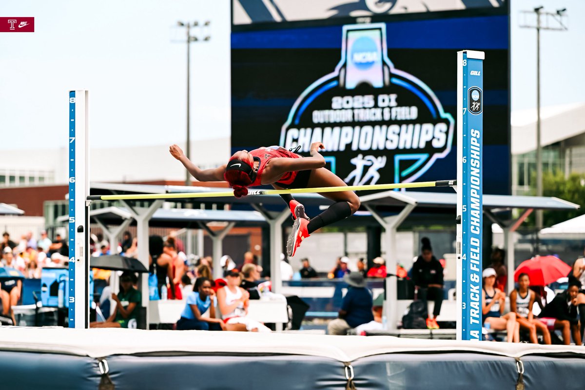 OwlsXCTnF's tweet image. Round of applause for Amira👏!
Green capped off her collegiate season with a 25th-place finish at the NCAA East Regionals.
#GoOwls