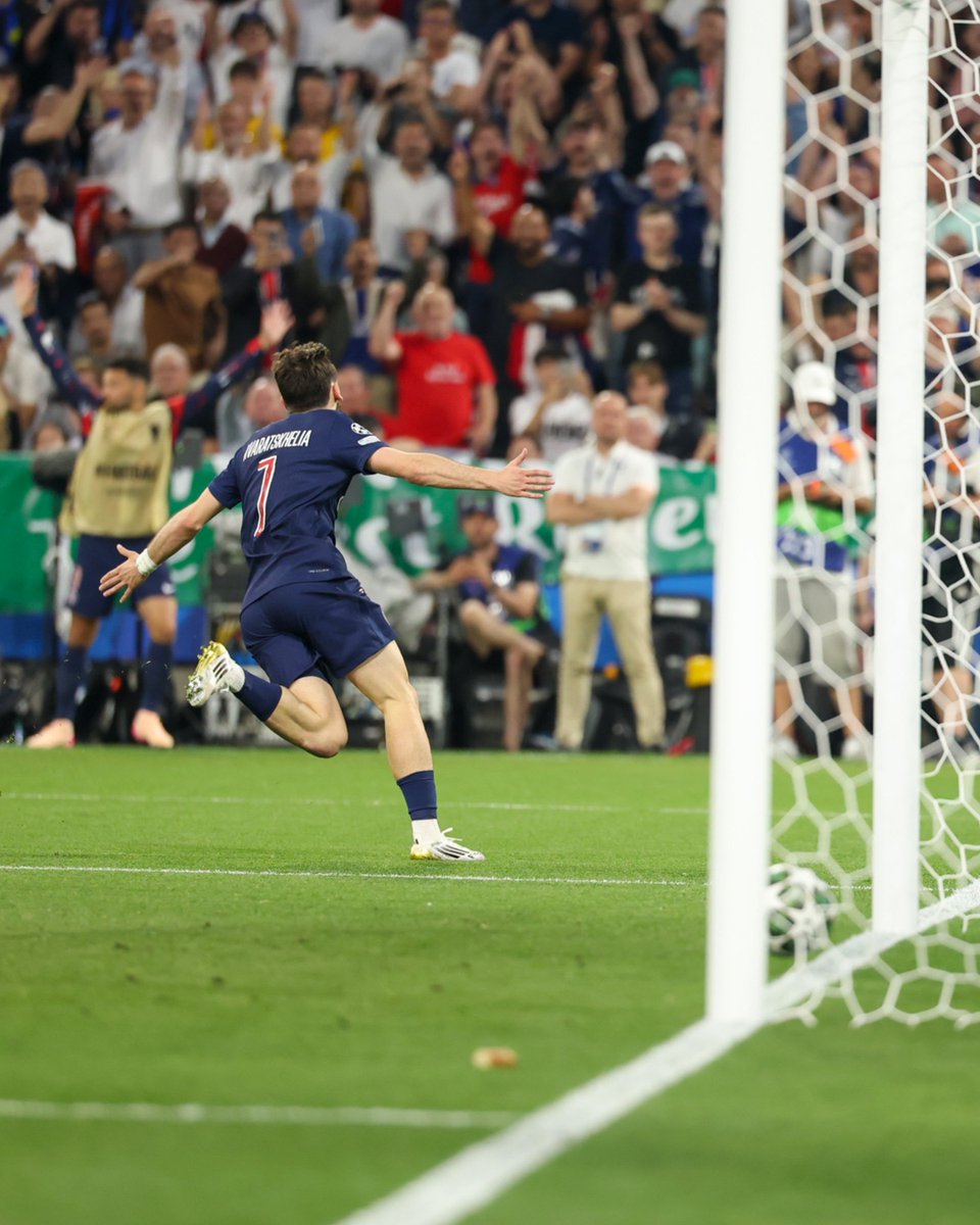 Paris Saint-Germain tweet media
