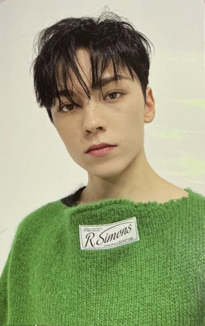 9597mail's tweet photo. wtb lfs vernon black eye ttt ph 

- flexi budg
-no op/sets plss 
- will choose lowest offer
- prio onhand but stbo is fine!

 reply/dm ur offers 🙏🏼

t. seventeen vernon pc photocard the thirteen tapes goggles freckles https://t.co/KLlukh9uMx