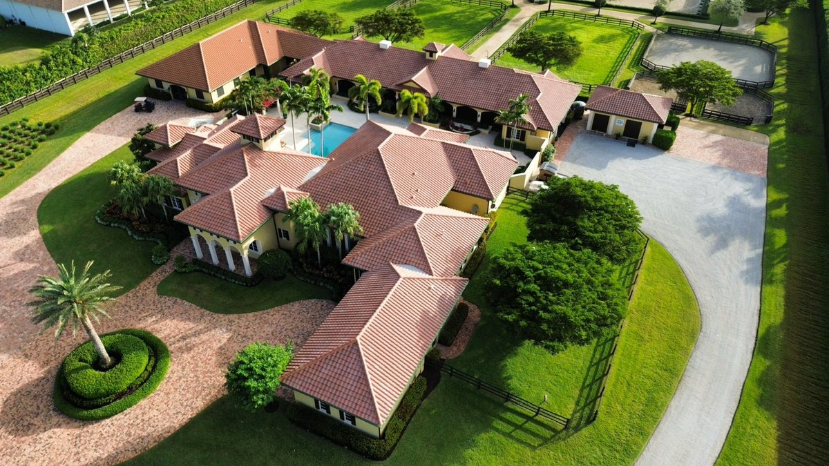 We sold (right under) 5 million in roofs this month. No insurance no claims. Ask me anything.