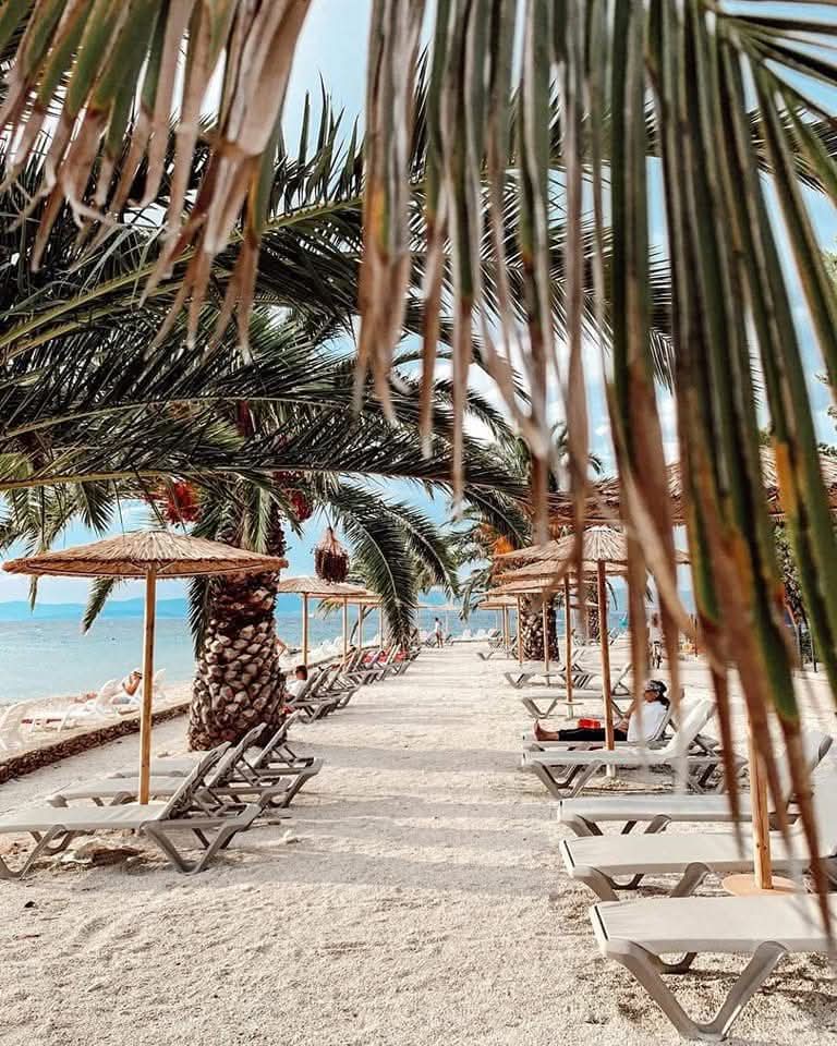 Karen Tabbal (@gholamkaren) on Twitter photo 