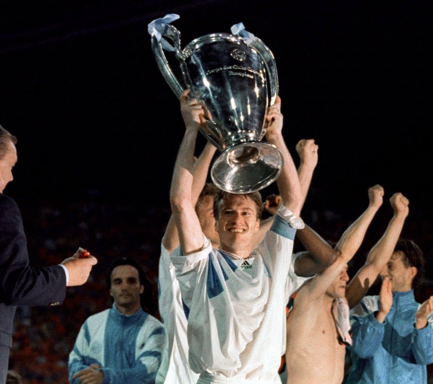 🚨Les gars y’a qu’une seule chose à retenir de cette soirée : 

⭐️ A JAMAIS LES PREMIERS ⭐️

#TeamOM #MercatOM #Ajamaislespremiers #OM 🔵⚪️❤️❤️