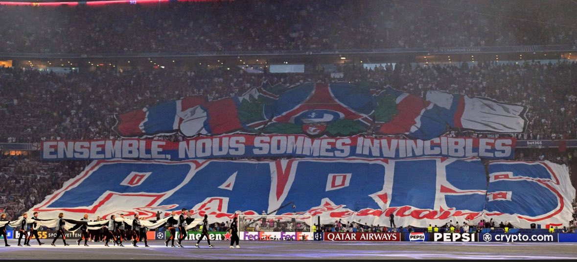 Clair, net et sans bavure #PSGINT ❤️💙