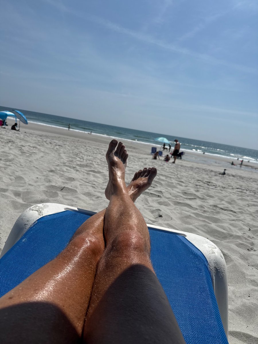 Beachboy tweet media