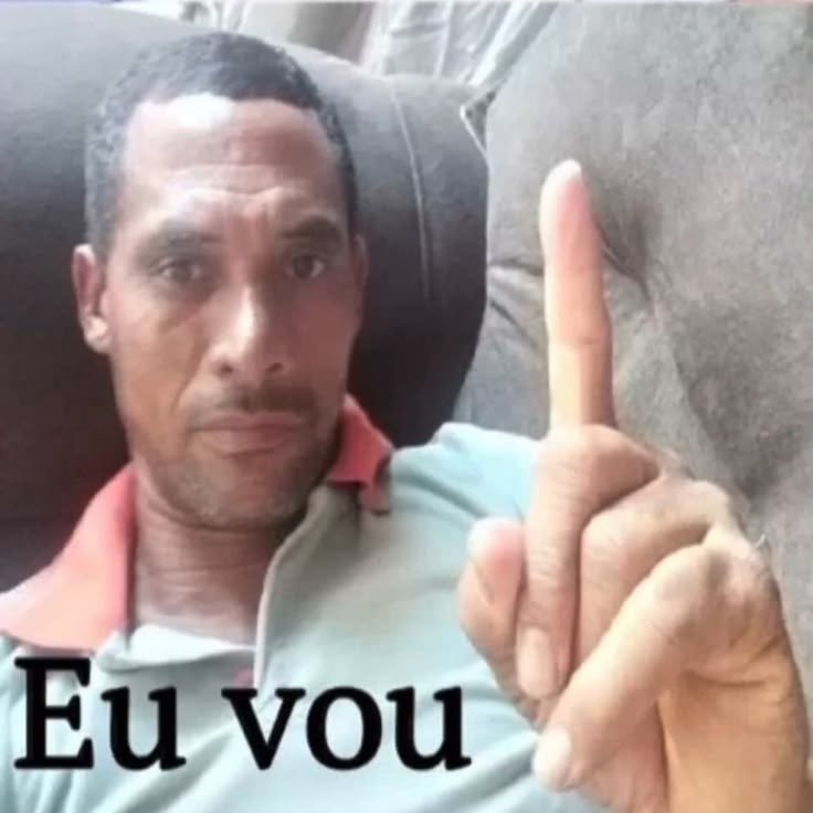bibboboca's tweet image. AI EU QUERO COMER HAMBURGER