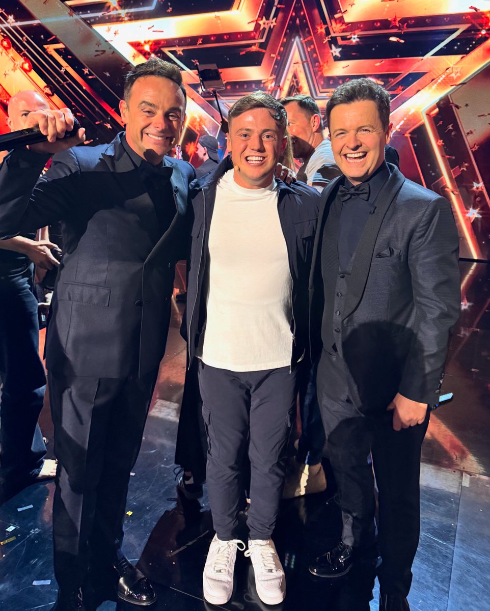 antanddec's tweet image. And that’s a wrap on @BGT 2025! 🎉 HUGE congrats to the winner, Harry! 👏