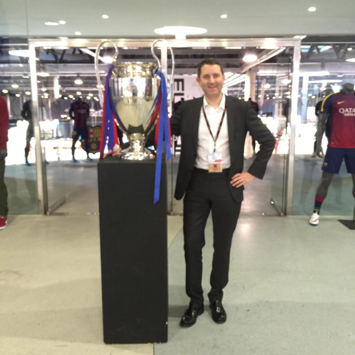 Cette fois elle est à nous !!! <a href="/PSG_inside/">Paris Saint-Germain</a> <a href="/ChampionsLeague/">UEFA Champions League</a> 🏆⚽️
Merci <a href="/marquinhos_m5/">Marcos Aoás Corrêa</a> <a href="/LUISENRIQUE21/">LUISENRIQUE</a> ❤️❤️❤️❤️❤️