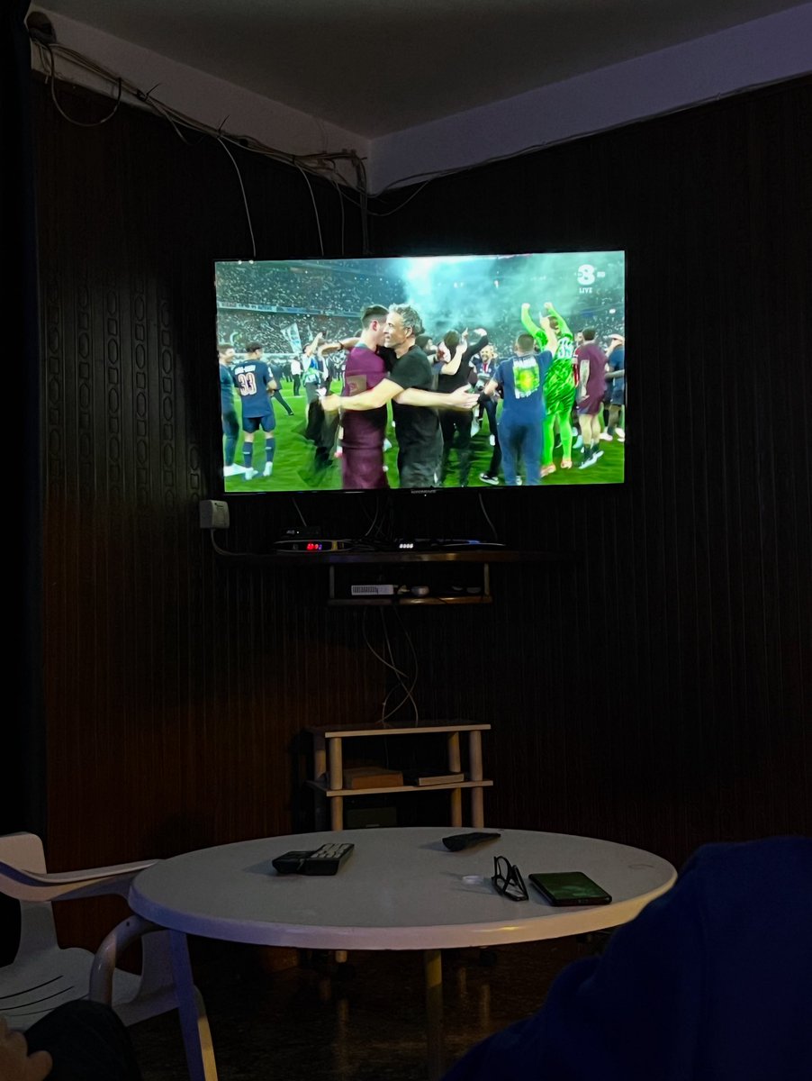 Riconoscere il Valore Altrui
Ammettere che un avversario è stato più bravo non significa sminuire se stessi o il proprio impegno. Al contrario, dimostra maturità e rispetto per le prestazioni altrui. Nello sport, come nella vita, ci saranno sempre persone più forti o più