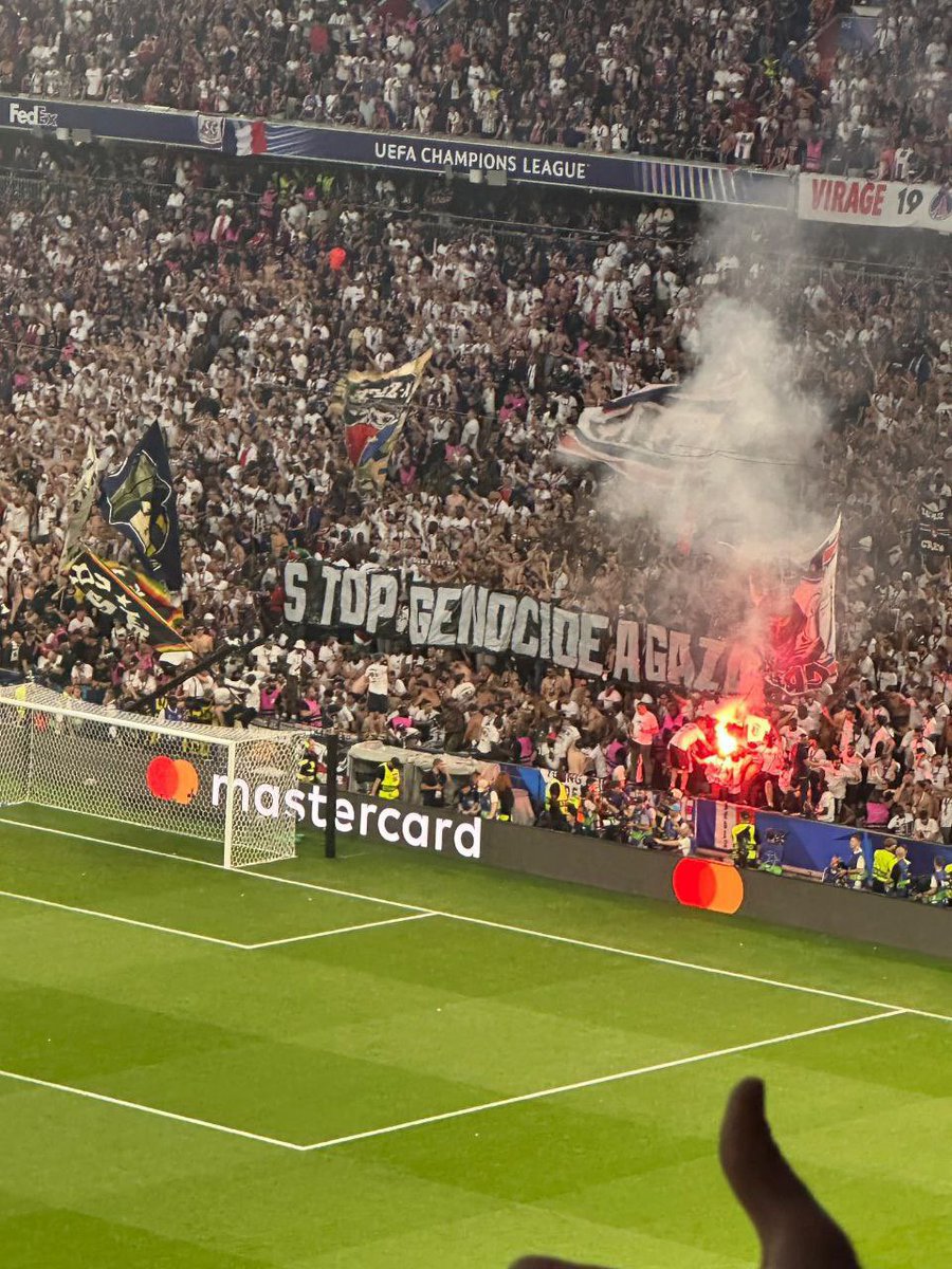 Respect! 

PSG fans displayed a banner saying "STOP GAZA GENOCIDE" at the Champions League Final.

#PsgInter #PSGINT #ChampionsLeagueFinal #Palestine #Gaza