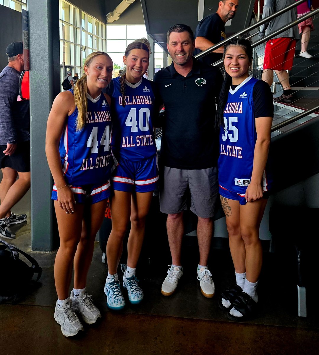 Keith Ferguson (@coach_ferg) on Twitter photo Next time these three are in a jersey together there will be a little more green! <a href="/RiverHawksWBK/">Northeastern State Women’s Basketball</a> Next time these three are in a jersey together there will be a little more green! <a href="/RiverHawksWBK/">Northeastern State Women’s Basketball</a>