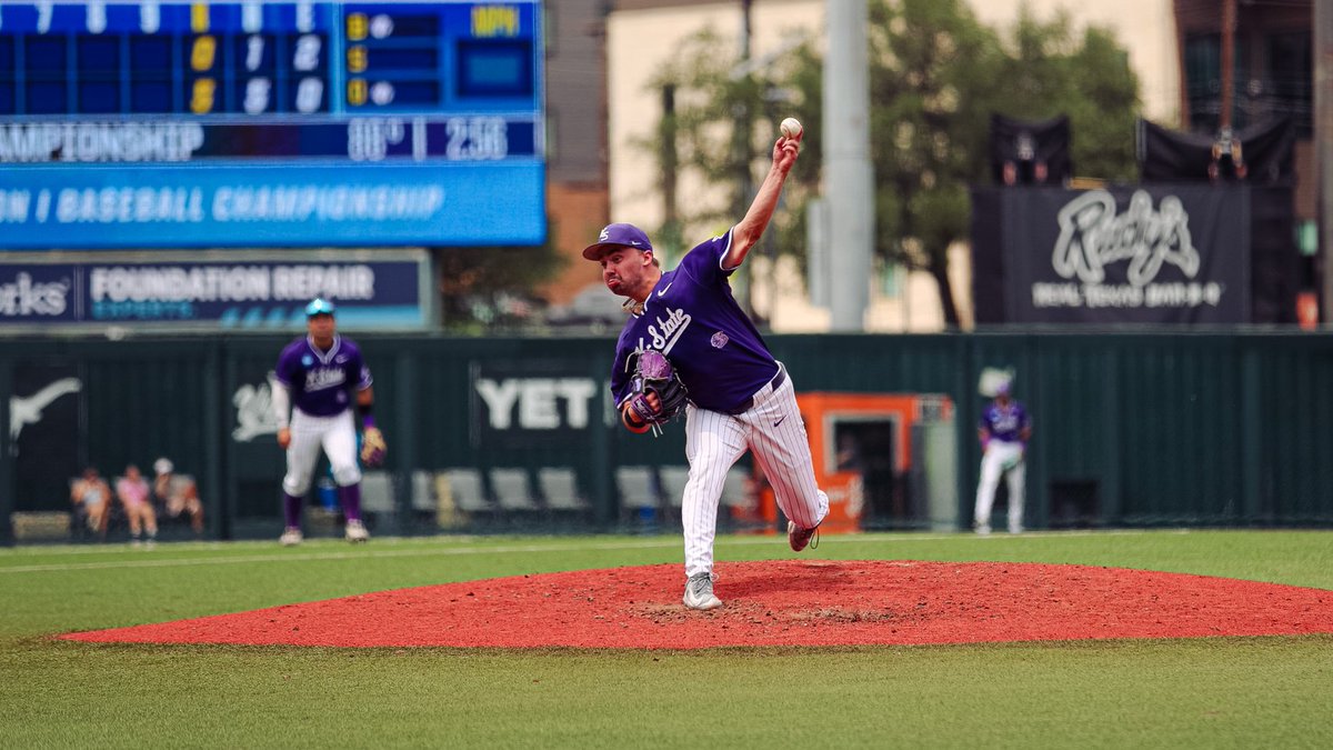 What a day for Mr. <a href="/LincSheffield15/">Linc.Sheffield15</a> ‼️

6.2 IP | 0 R | 4 H | 6 K