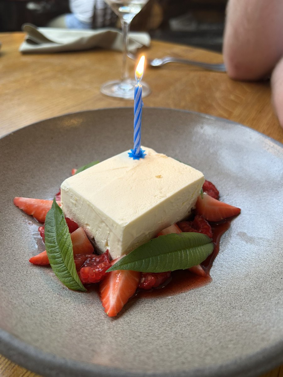 Russ Leighton tweet media