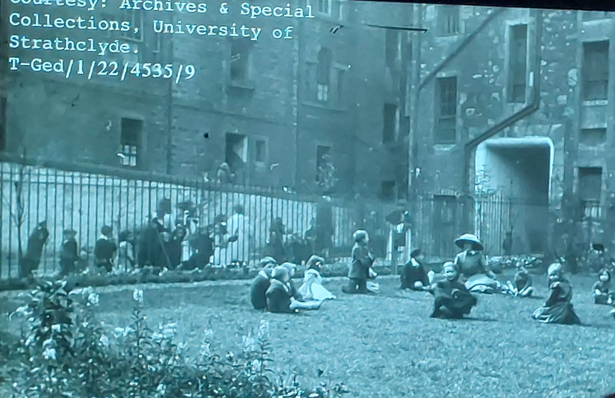 _SELCIE_'s tweet image. We enjoyed a wonderful talk by Elizabeth Darling on Lileen Hardy and Edinburgh's free kindergarten movement at City Art Centre. A relational feminism which made urban green spaces for and with children @EdinCulture @froebeledin