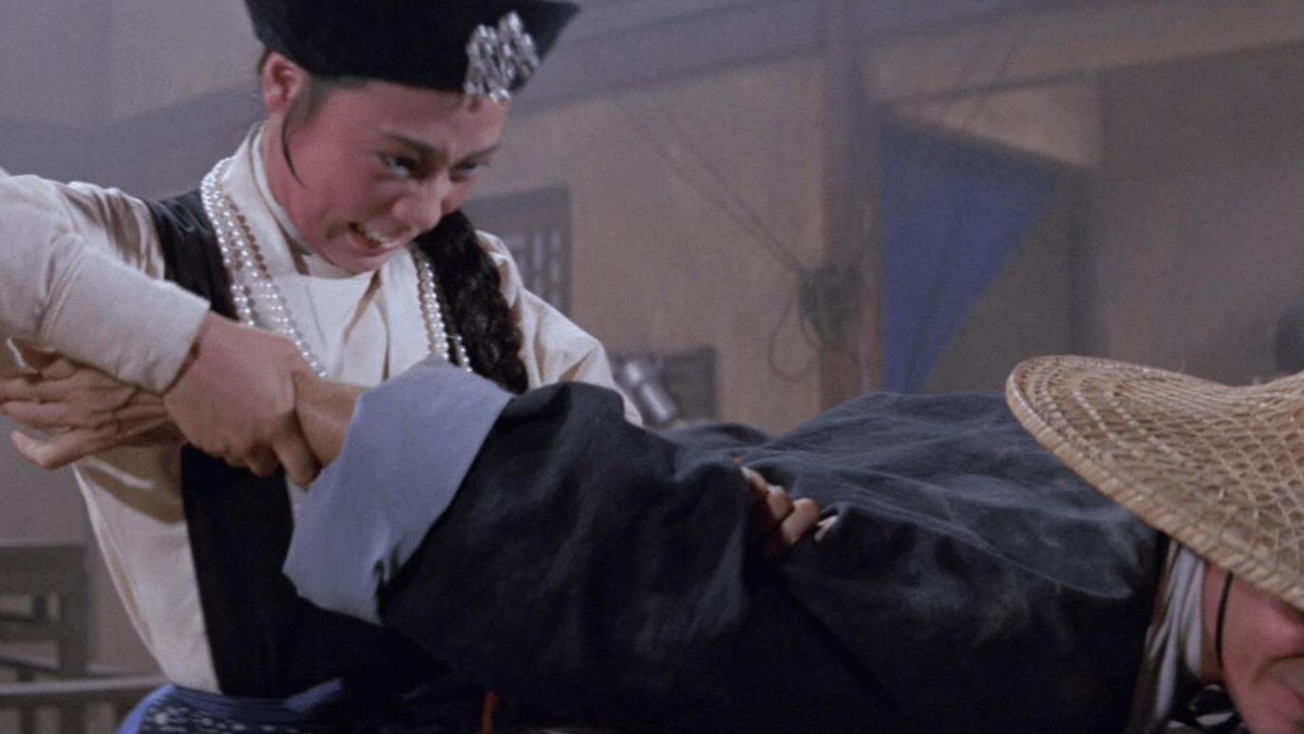 KFMovieGuide's tweet image. The warrior women of wuxia 🗡️: #HsuFeng, #ChengPeiPei, #LingfengShangguan and #AngelaMao in films directed by #KingHu. We discuss the life and legacy of the legendary wuxia director on the latest #KFMGPod, available now everywhere you get podcasts. 
.
bit.ly/TributeToKingHu