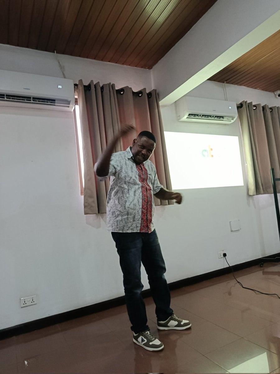 This evening, we hosted a vibrant #TemaKonnect meetup on the topic:
"Unlocking Growth: How Mobile Ads Are Powering Modern Businesses."
It was an insightful and engaging conversation with valuable takeaways for everyone involved.