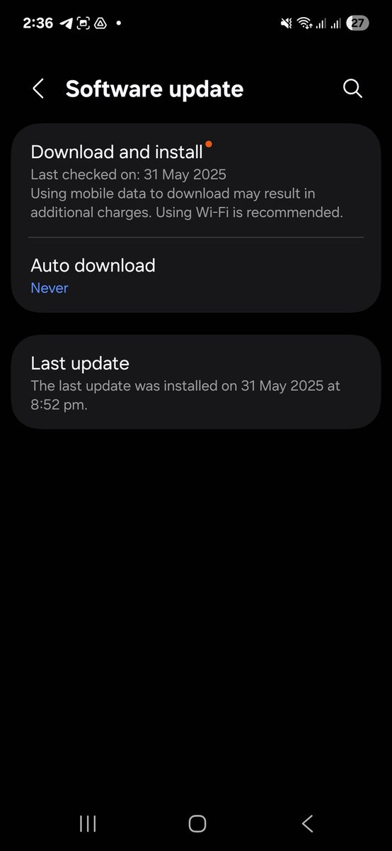 mrblacksain's tweet photo. Samsung S21 FE (Snapdragon 888 variant), purchased on 8th October 2023. After a recent software update, a green line appeared on the screen.
There is no physical damage to the device.
@SamsungMobile @SamsungIndia #Samsung 
@Snapdragon_IN https://t.co/Hjx9KPJl1C
