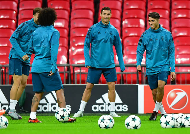 AfricaFactsZone's tweet photo. Achraf Hakimi wins his second UEFA Champions League.

He has played with Messi, Ronaldo, Mbappe, Neymar, Benzema, Haaland, Bale, Marcelo, Lukaku, Ramos and Dembele.

He has played for Real Madrid, PSG, Inter Milan and Dortmund.

He has won 2 UEFA Champions League, UEFA Super Cup, FIFA Club World Cup, Serie A, 4 Ligue 1, 2 Coupe de France, 3 Trophée des Champions, Supercopa de Espana,  DFL-Supercup.

He has won an Olympic Bronze medal and reached the FIFA World Cup Semi Finals with Morocco.