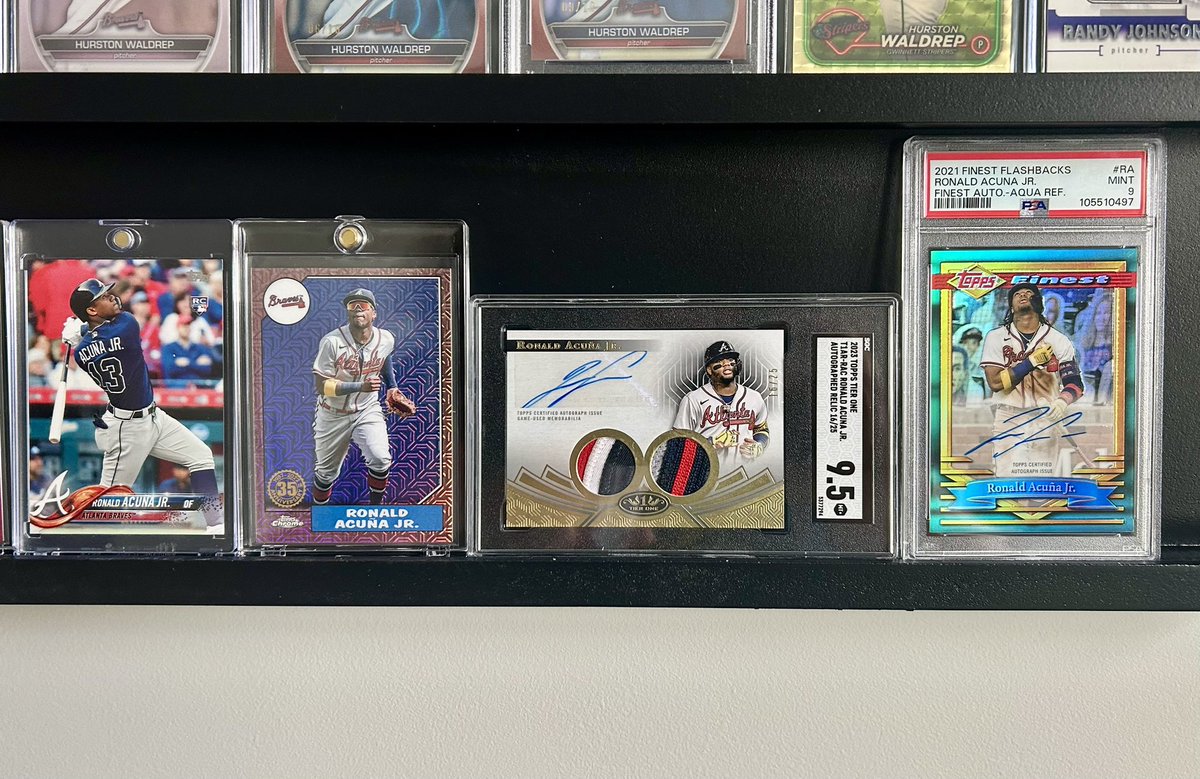 Jpage1999's tweet image. Man I missed Ronnie crush baseballs
