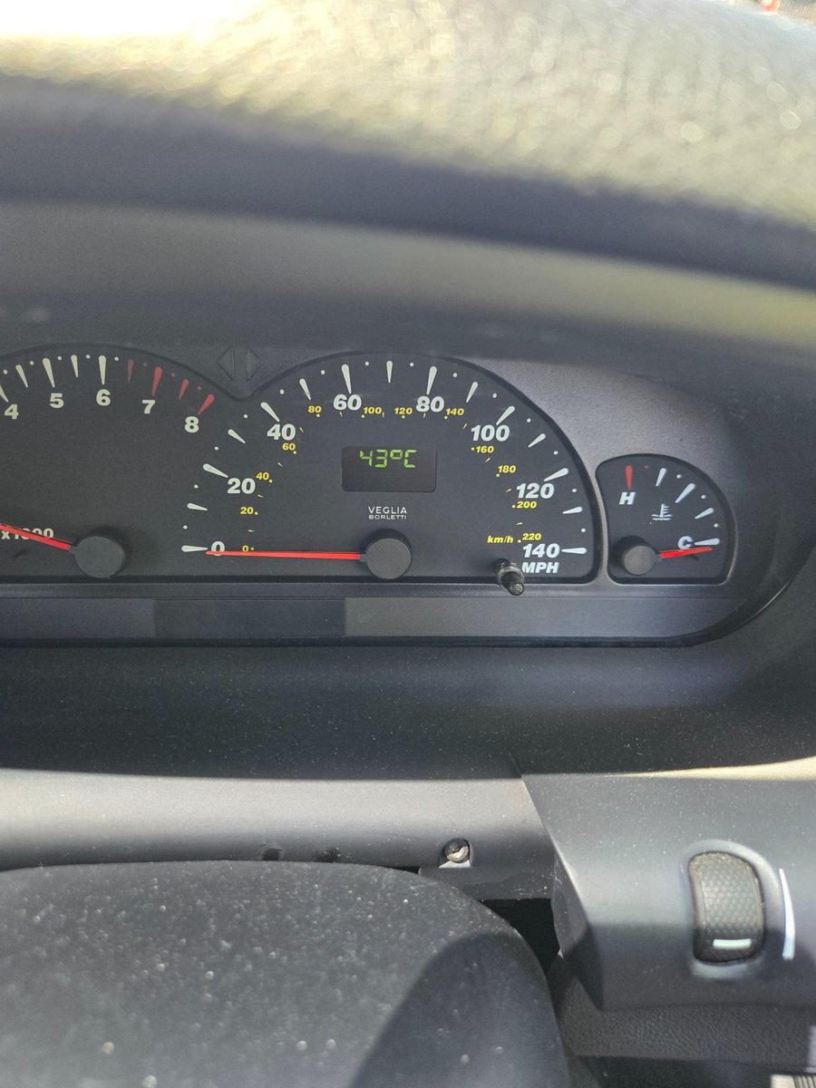 On today's episode of Things my Marea has never before experienced...
(That's 109f)