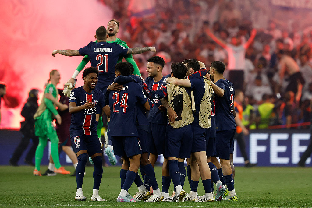 1 - Paris SG in the knockout phase of the UEFA Champions League 24/25:

🥇24 goals (the 2nd team is at 15)
🥇172 shots (2nd at 102)
🥇69 shots on target (2nd at 42)
🥇20.1 xG (2nd at 12.3)
🥇62% possession (2nd at 61.7)

Dominant.