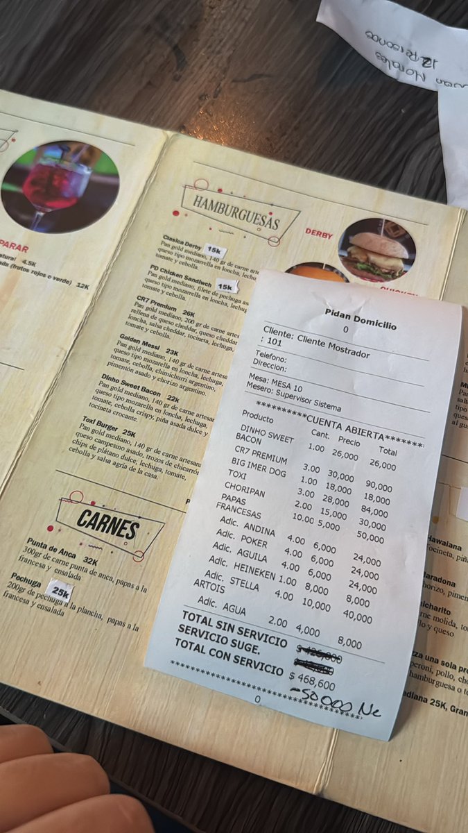 jfelipe_mvz's tweet photo. Oye @EduardoLuisFut, chévere tu emprendimiento de Pidan Domicilio, pero me parece el colmo que cobren los precios que les de la gana y la excusa es que no están los precios actualizados en la carta. Además no das factura electrónica. @DIANColombia @sicsuper https://t.co/00Znd2Myn3
