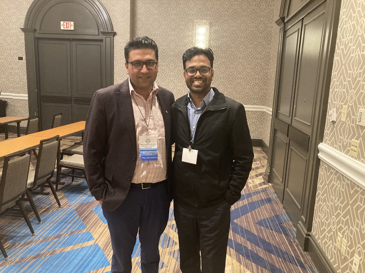 💥 Meetings aren’t complete without flash mentorship session with <a href="/BilalMohammadMD/">Mohammad Bilal, MD</a> 🔥

<a href="/AmCollegeGastro/">ACG</a> #Chief Fellows’ Course

Incredibly grateful for your time &amp; commitment to #Education #Scholarship
