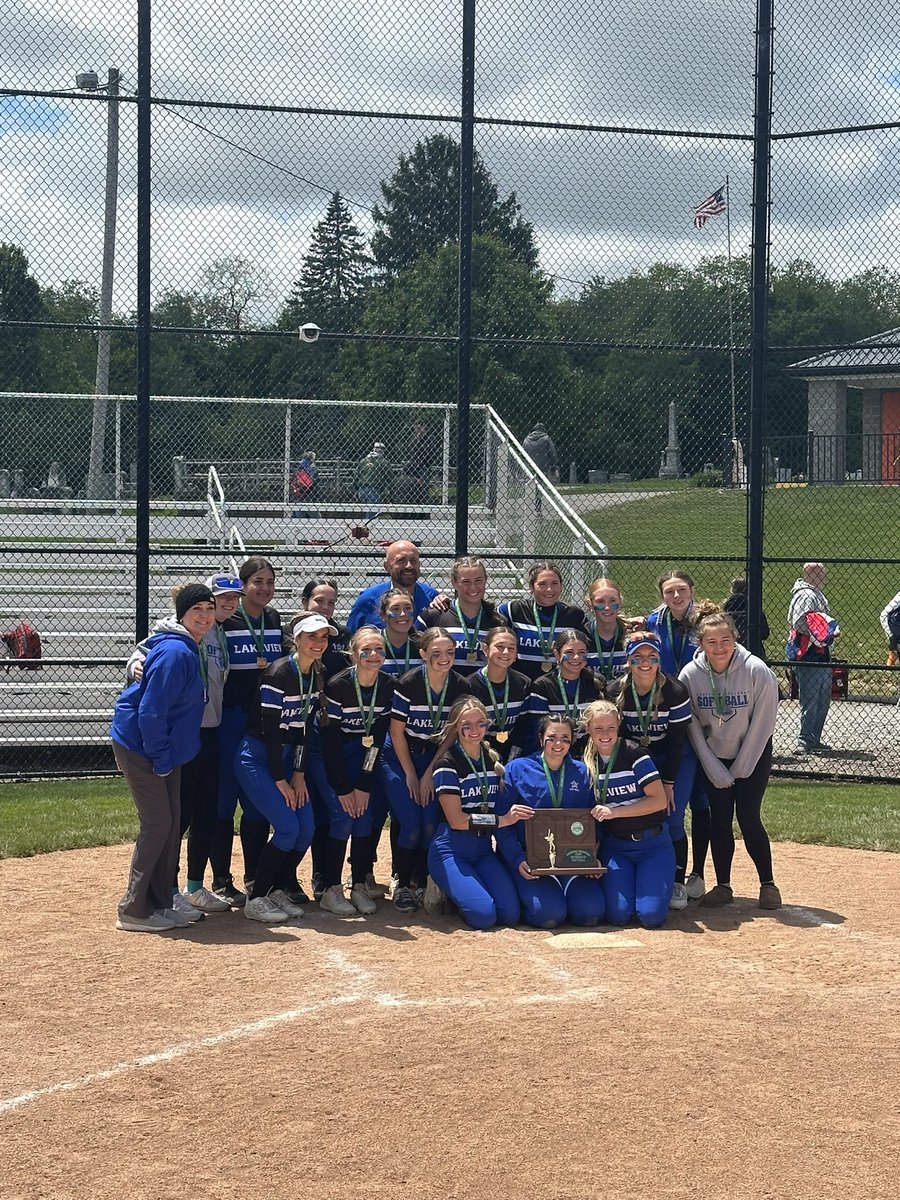 Regional Champs! Our Lady Bulldog softball team defeated Perry 5-1 this afternoon to advance to the State Semis! Bulldogs will play Hillsboro on Wednesday, June 4th at 12:30pm at Firestone Park in Akron