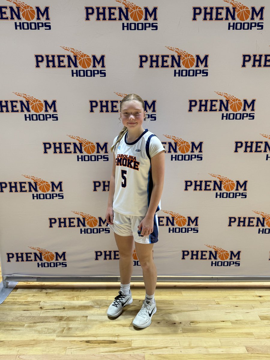 Sydnie Scott of Carolina Storm is a knockdown shooter with a high IQ and feel for the game. Has a smooth consistent stroke in which she uses to take high percentage looks from behind the arc. As she continues to develop over the years, she could be a good piece for college