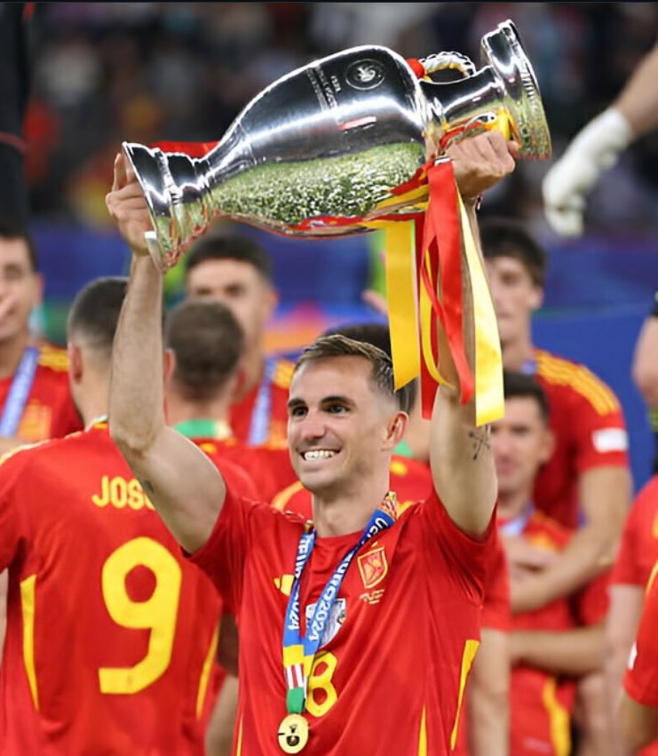 El Mago de las Botas Blancas tweet media