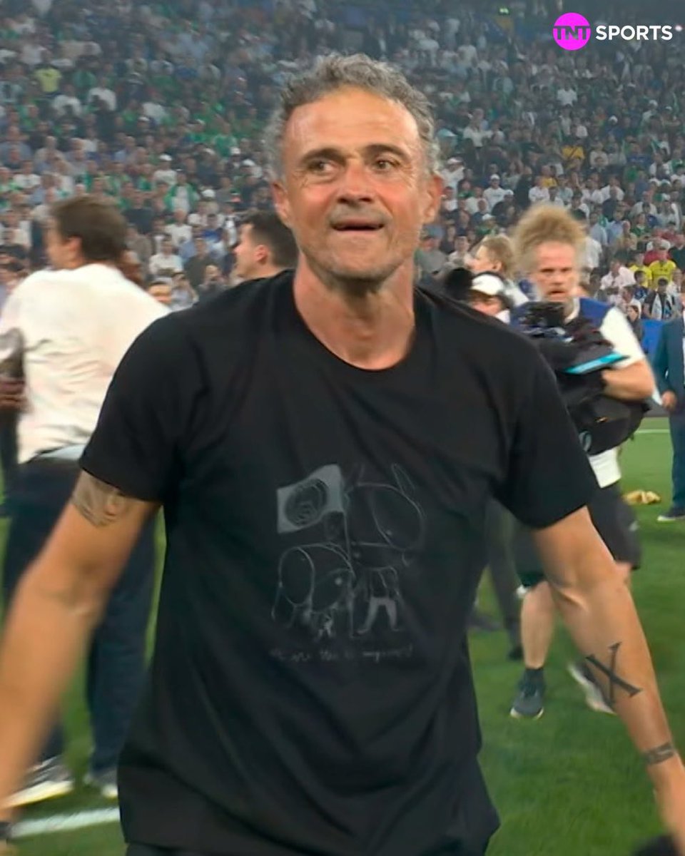 Francesco tweet media