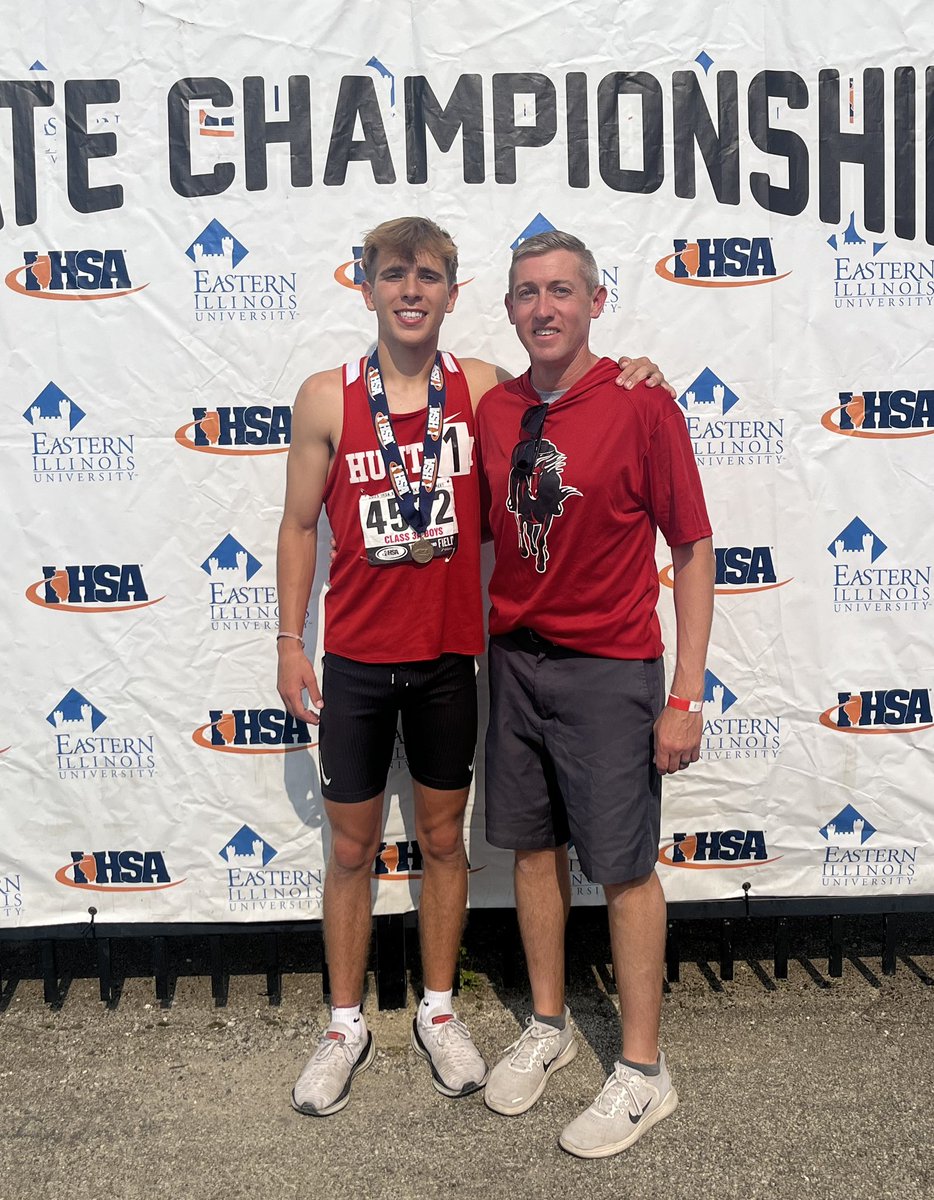 Tommy Nitz had a goal of being a state champion

He worked hard, believed in himself, his teammates and his coaches 

Today he is a state champion!! 

Congratulations to all you have achieved!