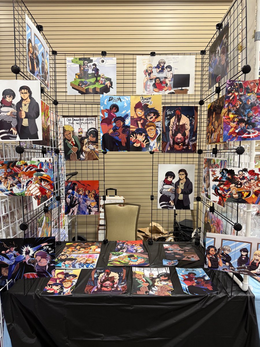 pommuart's tweet image. Yo doods im here at Anime Riverside Table 3!! I’m beside @bakuatsukiyu!
Hope you come and visit!