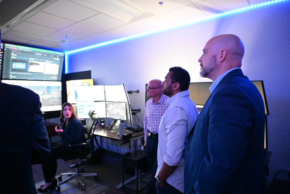 FBI Director Kash Patel (@fbidirectorkash) on Twitter photo Great visit to <a href="/FBIOklahomaCity/">FBI Oklahoma City</a> with <a href="/SenMullin/">Markwayne Mullin</a> <a href="/SenatorLankford/">Sen. James Lankford</a> <a href="/TomColeOK04/">Rep. Tom Cole</a> and spending time with our Oklahoma City team for their FBI Family Day event. Thank you to our FBI Families for what you do in support of the mission protecting the homeland. Great visit to <a href="/FBIOklahomaCity/">FBI Oklahoma City</a> with <a href="/SenMullin/">Markwayne Mullin</a> <a href="/SenatorLankford/">Sen. James Lankford</a> <a href="/TomColeOK04/">Rep. Tom Cole</a> and spending time with our Oklahoma City team for their FBI Family Day event. Thank you to our FBI Families for what you do in support of the mission protecting the homeland.