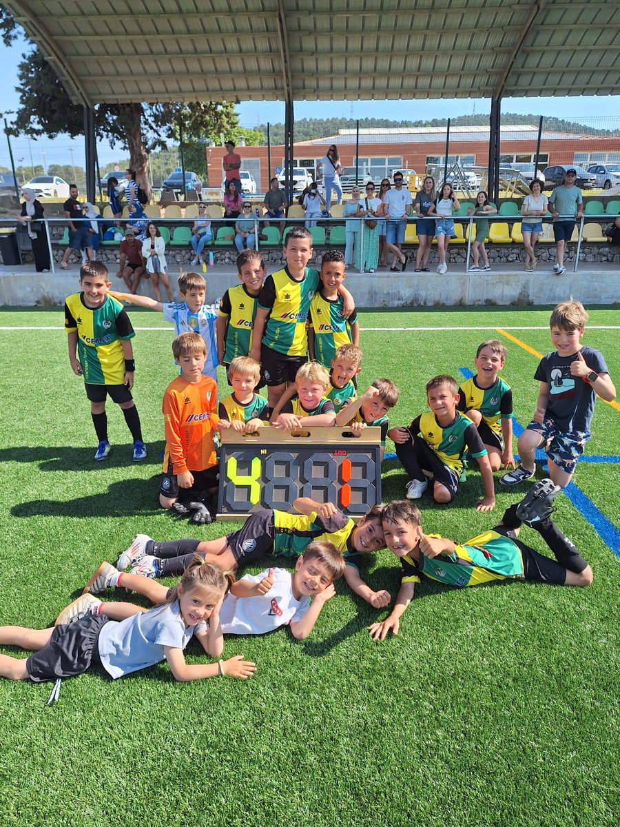 Bon partit del Prebenjamí S8, guanyant 4-1 a l'Olesa de Montserrat i situant-se en tercera posició de la lligueta amb 6 punts

La setmana vinent últim partit partit de la temporada al camp de l'Abrera

Enhorabona equip!!!
