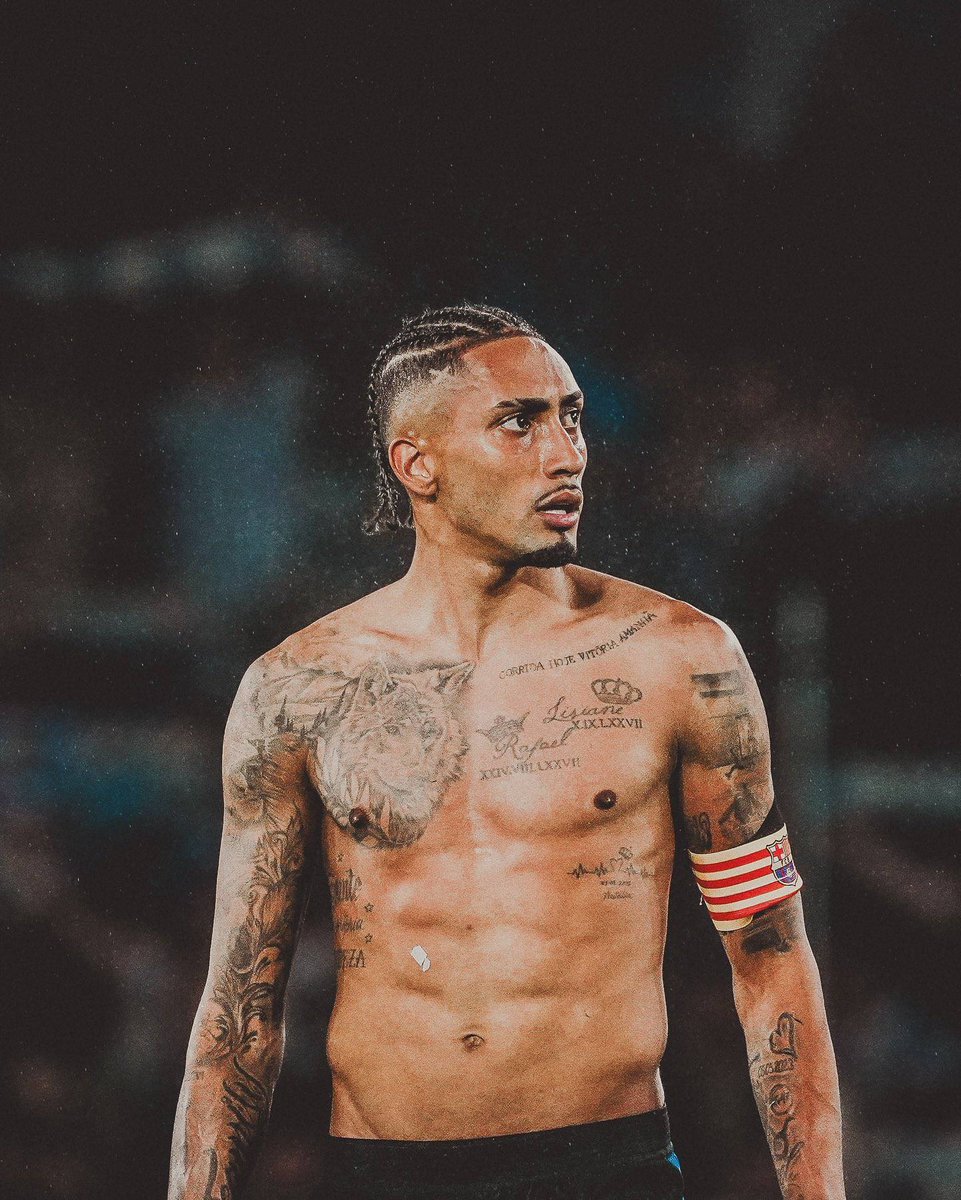 BarcaTimes's tweet image. 🚨| 𝐎𝐅𝐅𝐈𝐂𝐈𝐀𝐋: Raphinha wins the CHAMPIONS LEAGUE 𝐆𝐨𝐥𝐝𝐞𝐧 𝐁𝐨𝐨𝐭 🌕🇧🇷

Most goals in UCL this season ✔
Most assists in UCL this season ✔