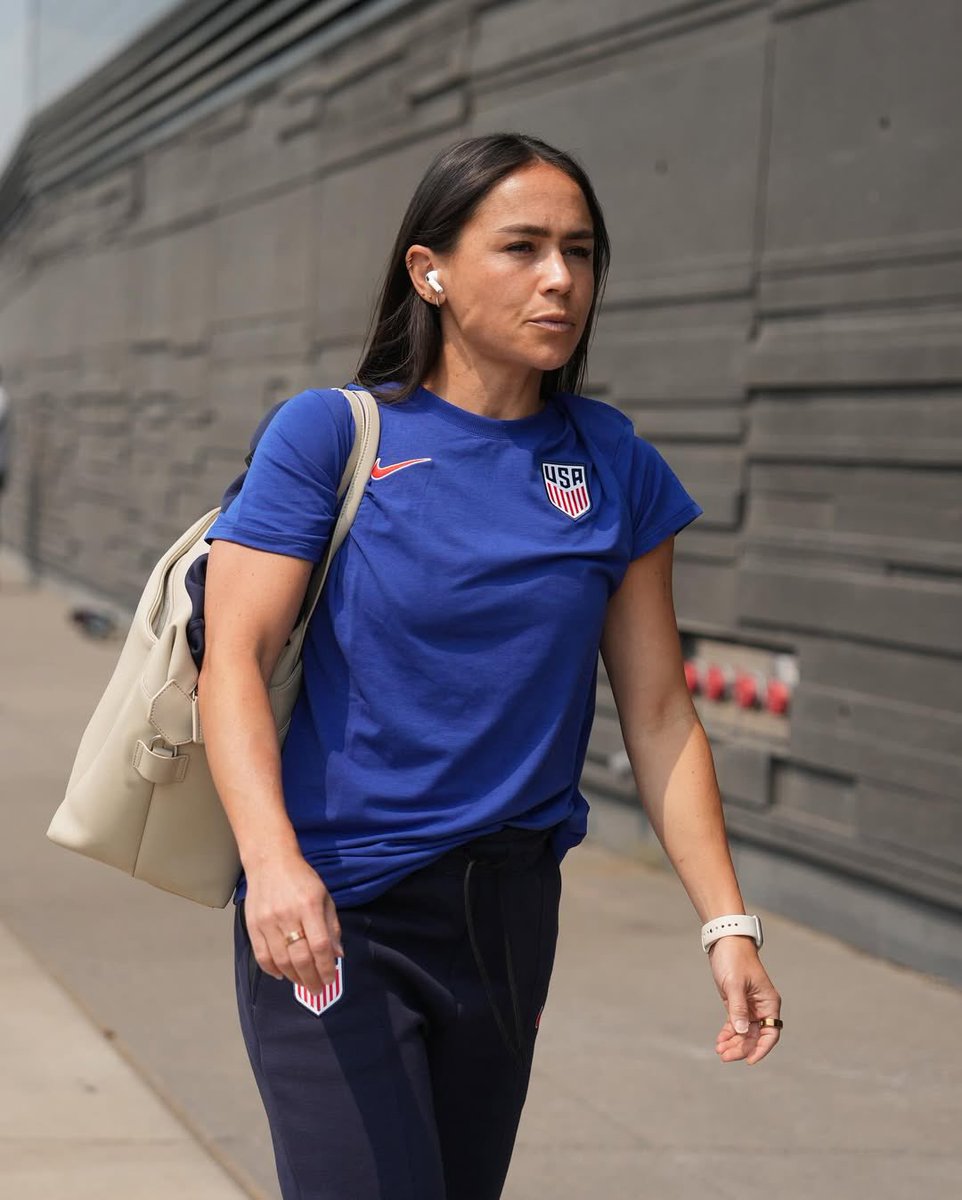 We love a locked in Lo 🔒

(via <a href="/USWNT/">U.S. Women's National Soccer Team</a>)