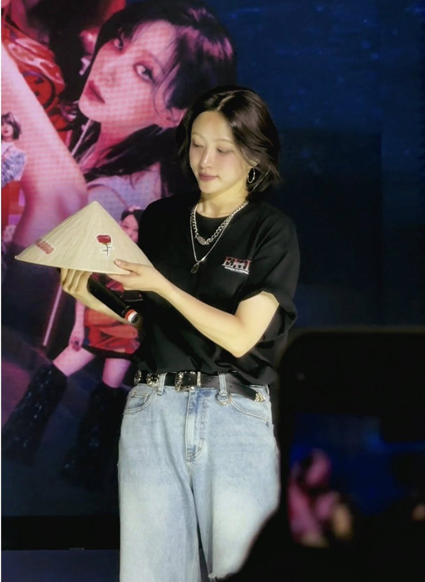VP of Cheer for EXID 🏆 tweet media