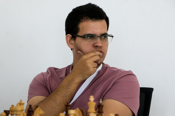 Final no esperado en justa continental de #ajedrez
Luis Ernesto Quesada perdió las dos últimas rondas y finalizó en el puesto 14. #Cuba #DeporteCubano
jit.cu/NewsDetails.as…