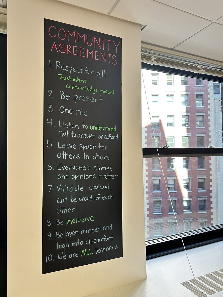 jlinfoundation's tweet image. We wrapped #AAPIHeritageMonth in NYC, spending time w/ partners who navigate budgetary uncertainty, build #mentalhealth programs, &amp;amp; support vulnerable immigrants everyday.

THANK YOU for your time, critical work, &amp;amp; unwavering dedication to our communities! 🙌💪🤝
#AAPI #Youth