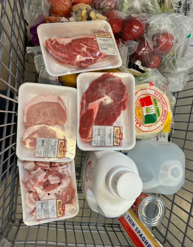 eli2134567's tweet photo. Solve the meals for a week? https://t.co/ANwdhnNmPv