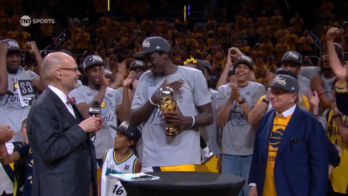 TheDunkCentral's tweet image. PASCAL SIAKAM WINS THE EC FINALS MVP 🔥