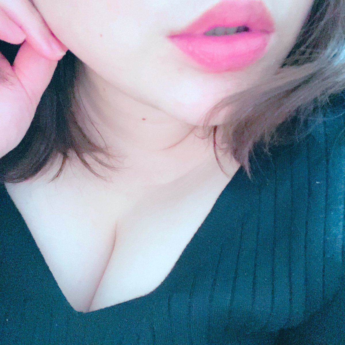女性は男性より性欲が高い生き物です。ここを見ればどっちがエロいか一目で分かります。無料だし試しにやってみな？→bit.ly/38GHztu
