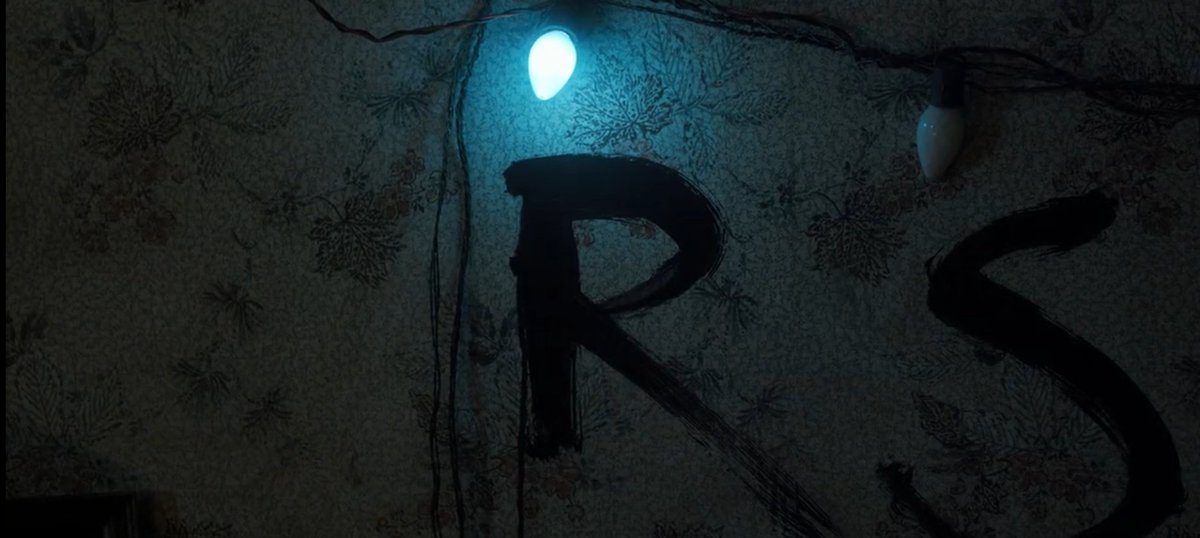 ilosthngs's tweet image. R U N !